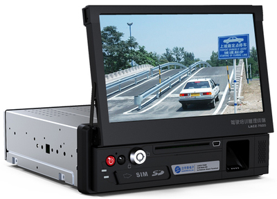 智能车载终端 驱动车联网与智慧驾培的制造新里程